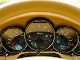 2005 Porsche 911 - Thumbnail