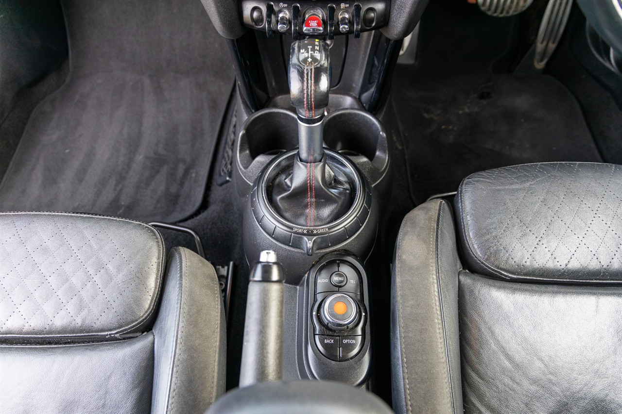 2016 Mini Hatch