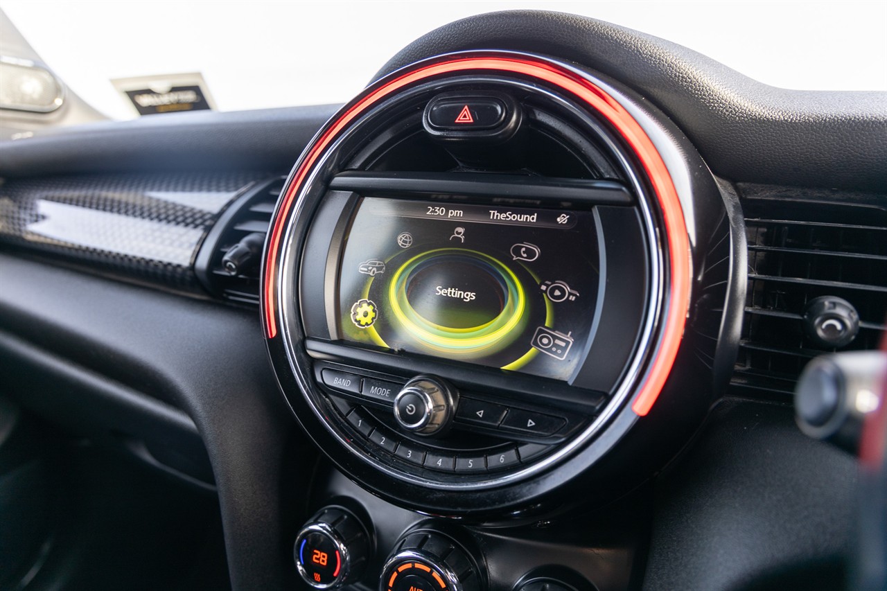 2016 Mini Hatch