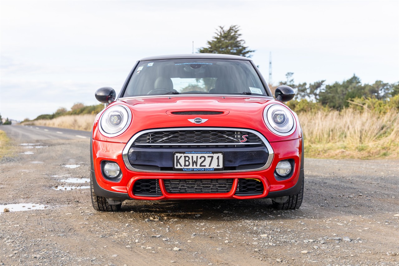 2016 Mini Hatch