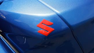 2021 Suzuki Gsx-R1000 - Thumbnail