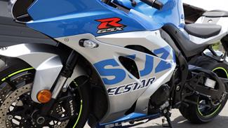 2021 Suzuki Gsx-R1000 - Thumbnail