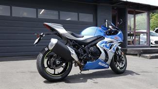 2021 Suzuki Gsx-R1000 - Thumbnail