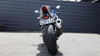 2021 Suzuki Gsx-R1000 - Thumbnail