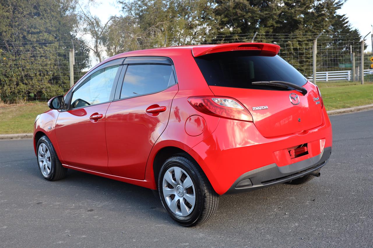 2013 Mazda Demio