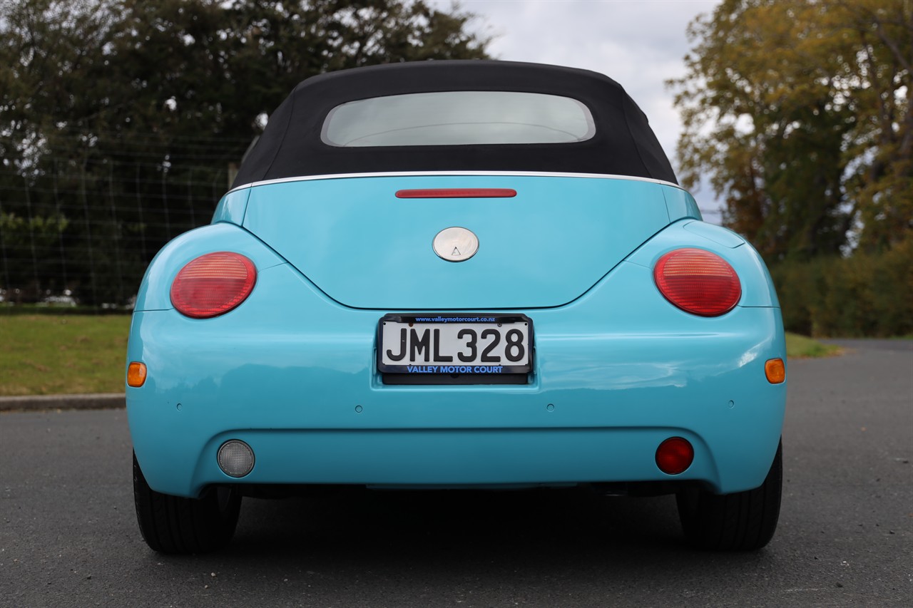 2004 Volkswagen Beetle