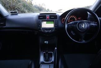 2005 Honda Accord - Thumbnail