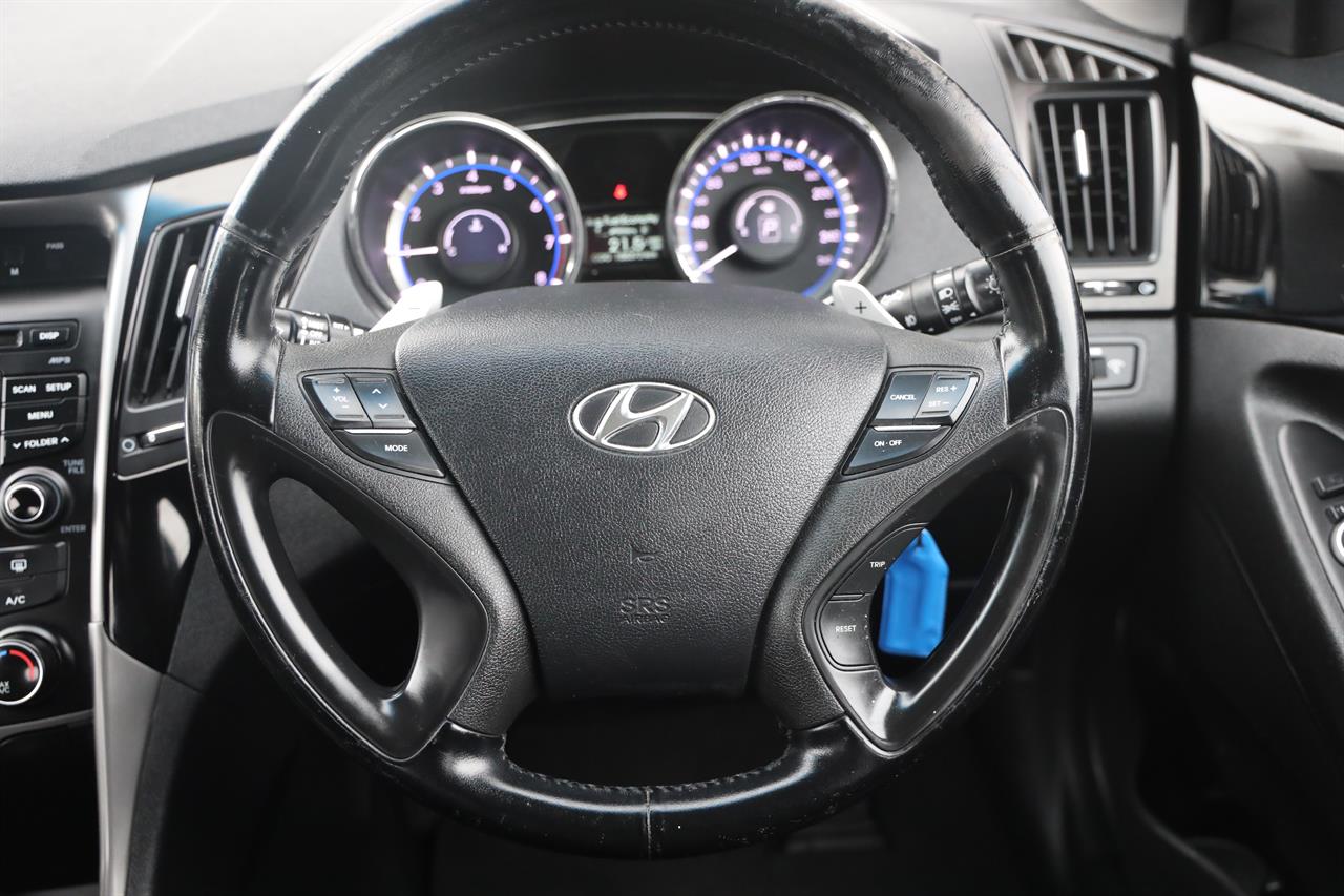 2013 Hyundai I45