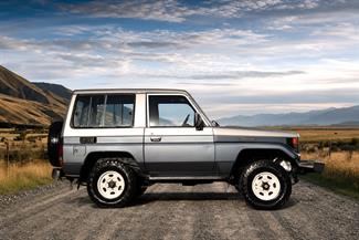 1985 Toyota Landcruiser - Thumbnail