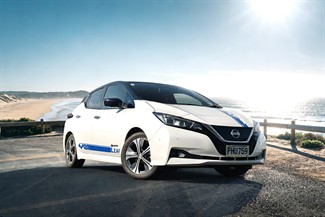 2018 Nissan Leaf - Thumbnail