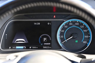2018 Nissan Leaf - Thumbnail