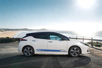 2018 Nissan Leaf - Thumbnail