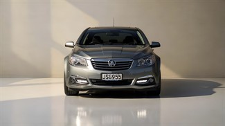 2016 Holden Commodore - Thumbnail