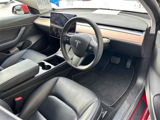 2020 Tesla Model 3 - Thumbnail