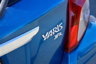 2013 Toyota Yaris - Thumbnail