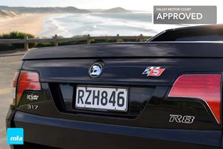 2011 Holden HSV - Thumbnail