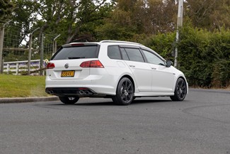 2015 Volkswagen Golf Wagon - Thumbnail