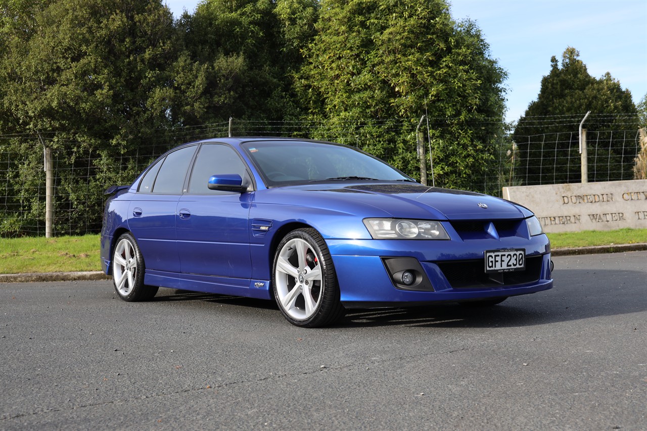 2004 Holden Commodore
