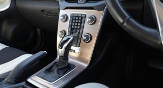 2014 Volvo V40 T5 AWD - Thumbnail