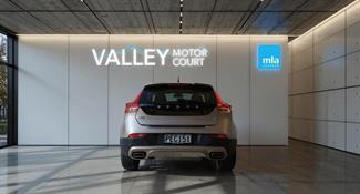 2014 Volvo V40 T5 AWD - Thumbnail