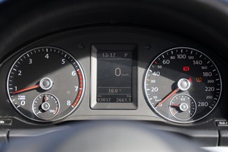 2011 Volkswagen Eos - Thumbnail
