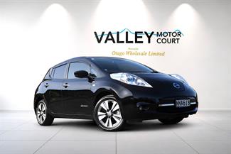 2016 Nissan Leaf - Thumbnail