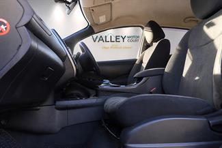 2016 Nissan Leaf - Thumbnail