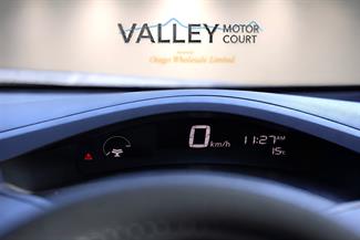 2016 Nissan Leaf - Thumbnail