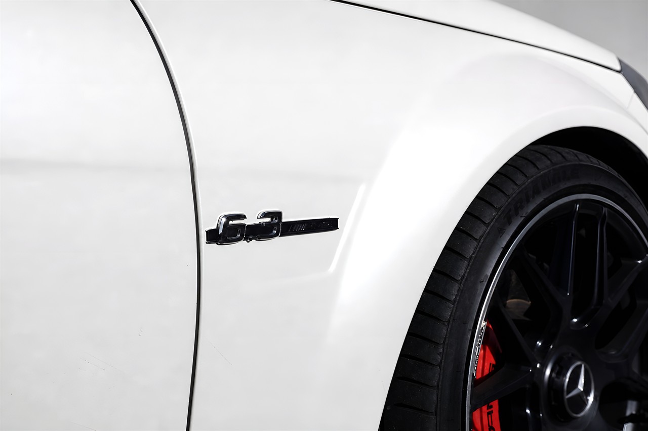 2012 Mercedes-Benz C63