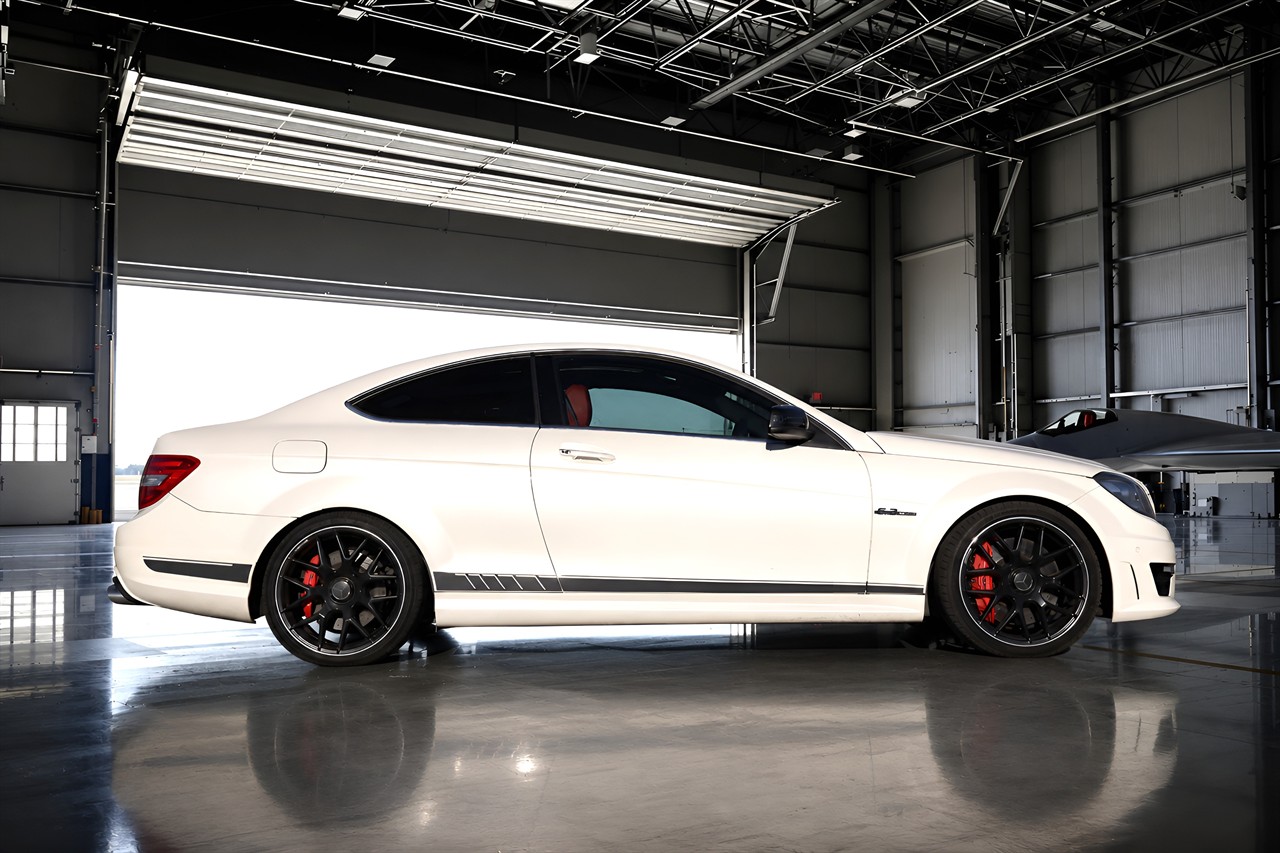 2012 Mercedes-Benz C63