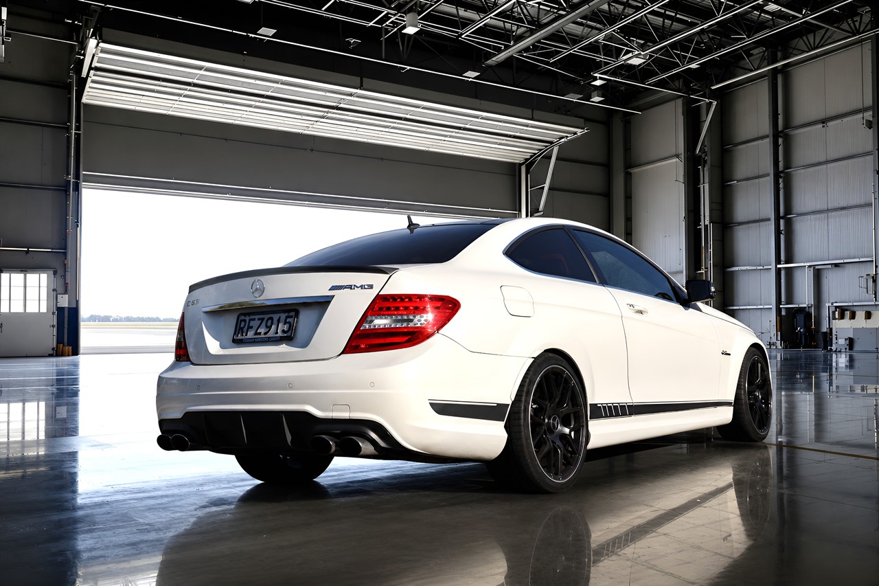 2012 Mercedes-Benz C63