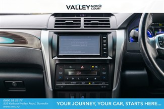 2015 Toyota Camry - Thumbnail