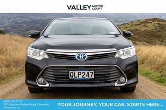 2015 Toyota Camry - Thumbnail