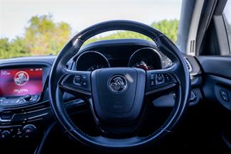 2016 Holden Commodore - Thumbnail