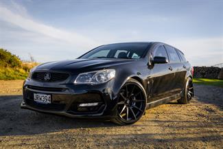 2016 Holden Commodore - Thumbnail