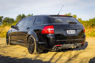 2016 Holden Commodore - Thumbnail
