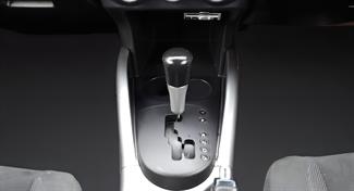 2006 Mitsubishi Outlander - Thumbnail