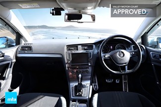 2015 Volkswagen Golf - Thumbnail