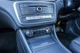 2018 Mercedes-Benz CLA - Thumbnail