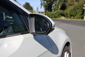 2018 Volkswagen Golf - Thumbnail