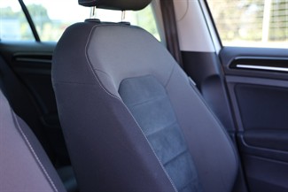 2018 Volkswagen Golf - Thumbnail