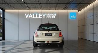 2004 BMW Mini - Thumbnail