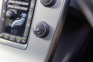 2012 Volvo V60 - Thumbnail