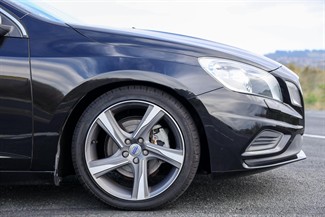 2012 Volvo V60 - Thumbnail