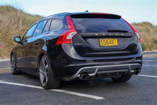 2012 Volvo V60 - Thumbnail