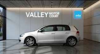 2010 Volkswagen Golf - Thumbnail