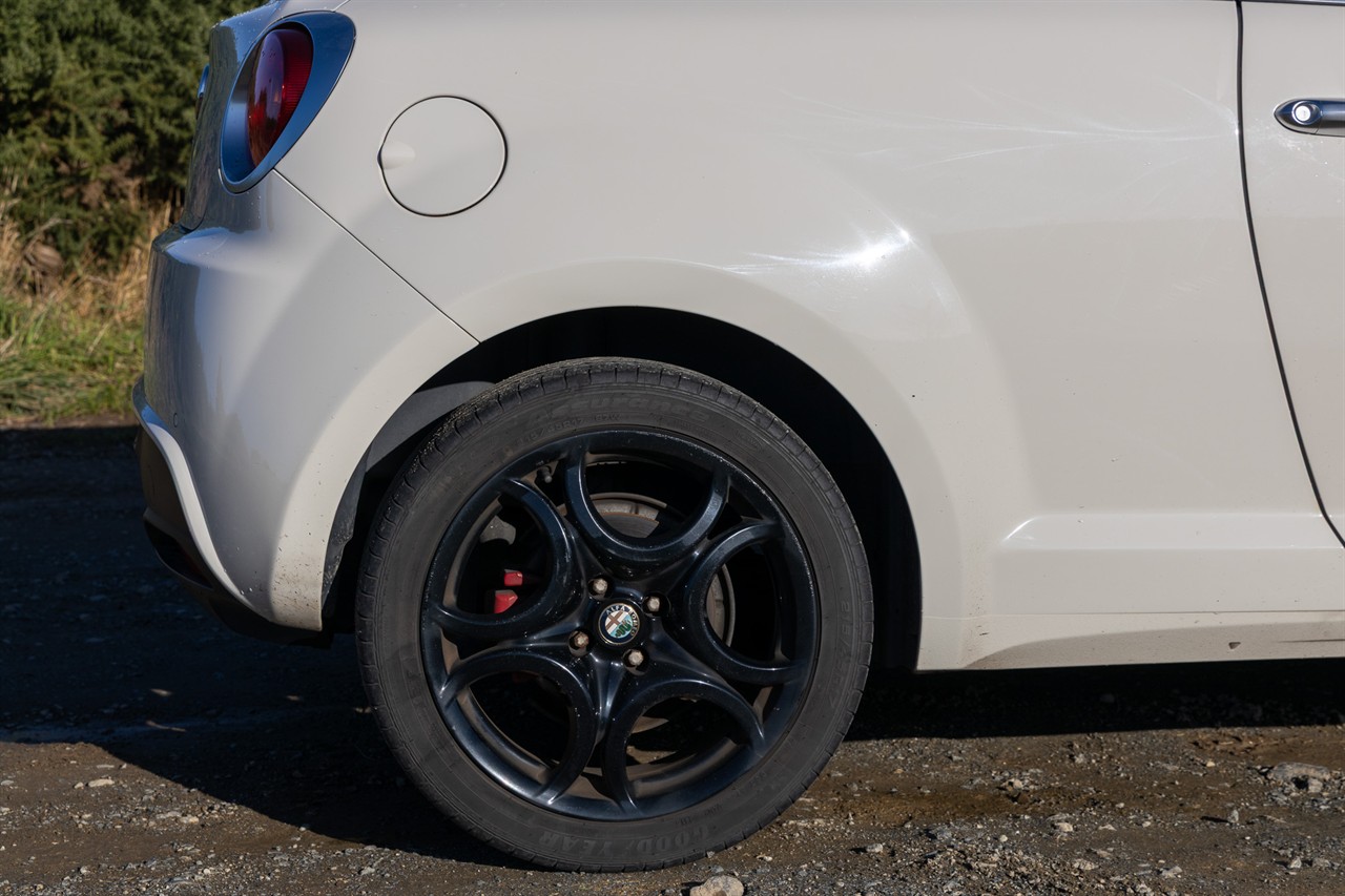 2013 Alfa Romeo Mito