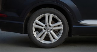2017 Audi Q7 - Thumbnail