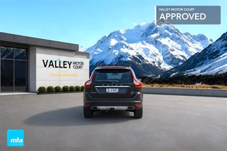 2015 Volvo Xc60 - Thumbnail