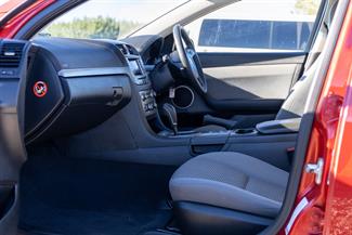 2011 Holden Commodore - Thumbnail